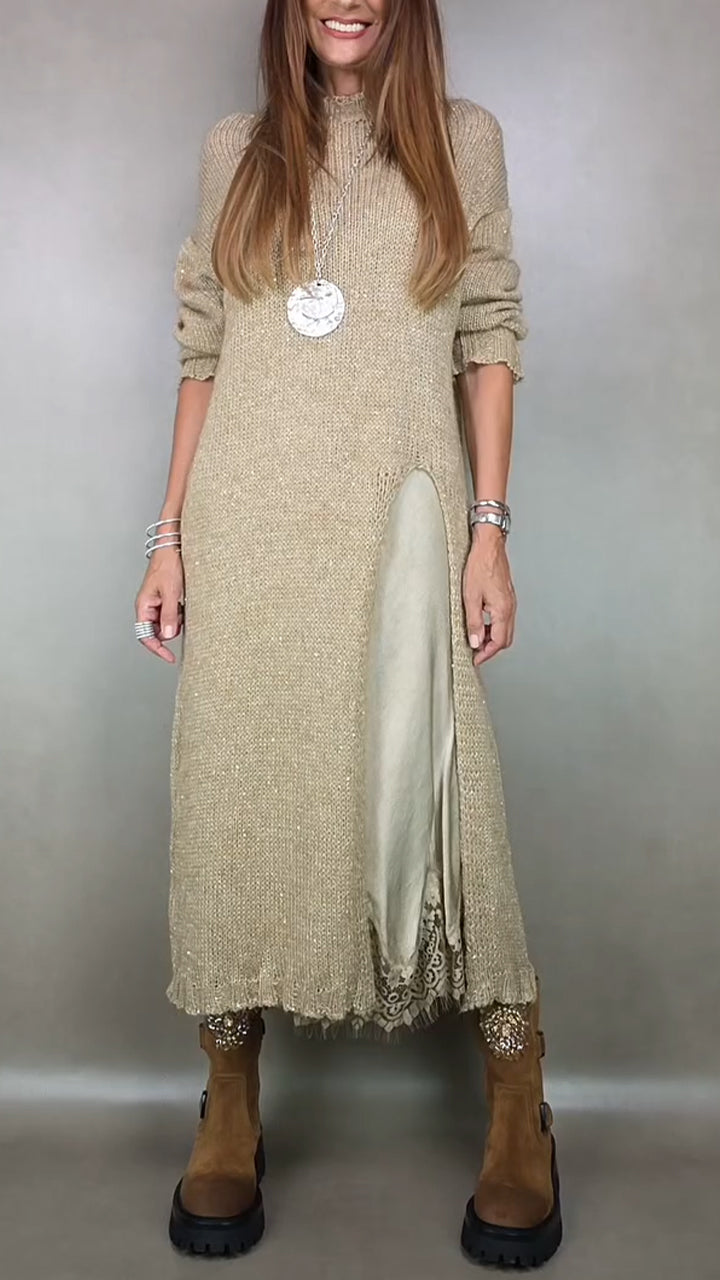 Complete stijlvolle outfit  (Lange trui + jurk)